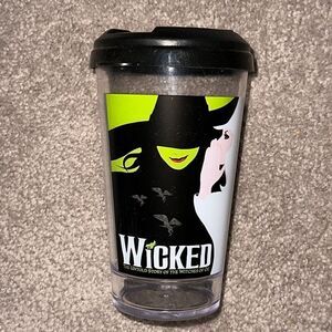 New Lika Cup from “Wicked”!